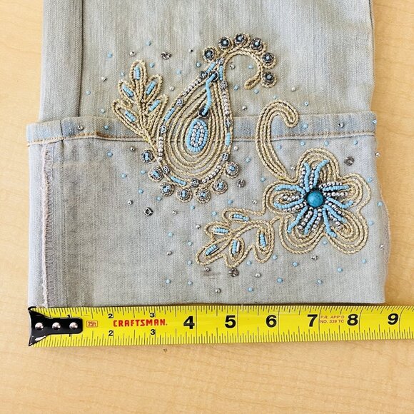 Chagall Women's Beaded Embellished Tan Crop Jeans Size 8 Cuffed Stretch Mid Rise - Picture 10 of 12